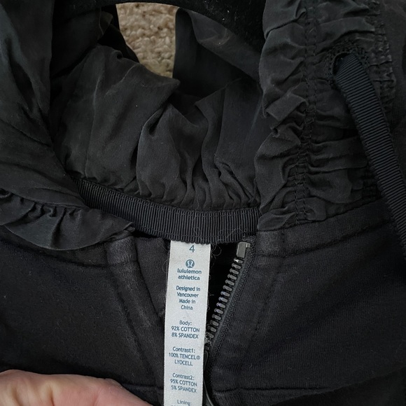 Lululemon jacket - Picture 2 of 3